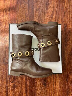 Larroude | Milan Flat Bootie In Brown Water Resistant Leather | Size 6.5